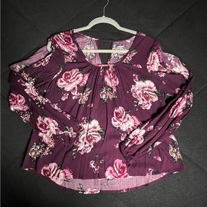 Super Cute Floral Blouse with Cut-Open Sleeves from Charlotte Russe 💕🌸